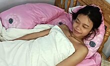 Филипинка добија лице јебано и прекривено спермом