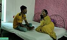 18-jähriges indisches Mädchen wird von einem jüngeren Jungen in den Arsch gefickt