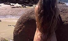 Portugál feleségek amatőr strand szexvideója